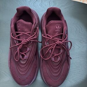 Adidas sneaker US6.5